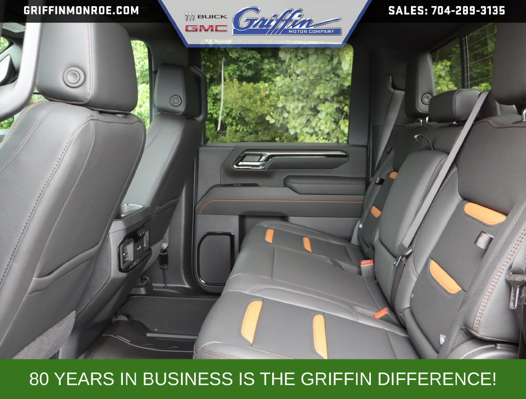New 2026 GMC Sierra 2500 AT4 w/ AT4 Premium Plus Package AWD/4WD image 32