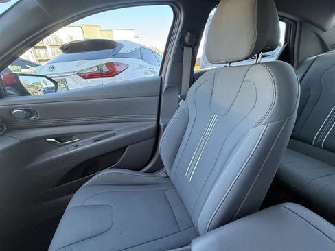 Used 2023 Hyundai Elantra SEL w/ Convenience Package FWD image 42