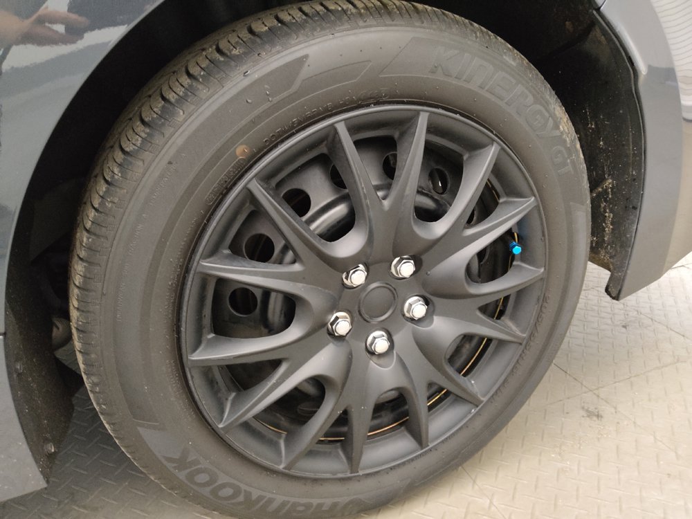 Used 2024 Toyota Corolla LE FWD image 31