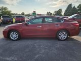 Used 2016 Nissan Altima 2.5 S w/ Power Driver Seat Package image 4