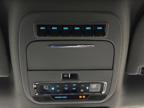 Used 2024 Ford F250 Lariat w/ Lariat Ultimate Package AWD/4WD image 36
