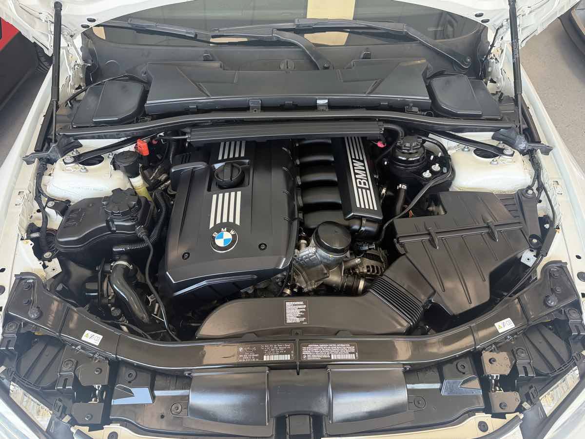 Used 2013 BMW 328i Convertible RWD image 29