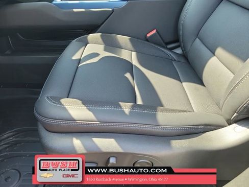 New 2026 Chevrolet Equinox EV LT w/ Convenience Package II image 19