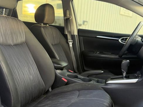 Used 2017 Nissan Sentra SV image 10