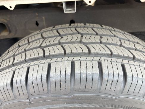 Used 2022 GMC Sierra 1500 Pro w/ 1SA Safety Plus Package image 7