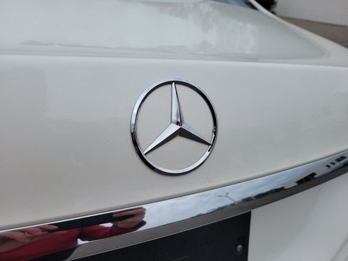 Used 2015 Mercedes-Benz S 550 4MATIC Sedan image 27