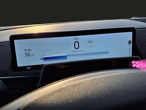 Used 2021 Ford Mustang Mach-E Premium image 19