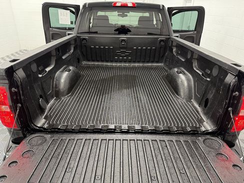 Used 2018 Chevrolet Silverado 1500 LT w/ All Star Edition image 24