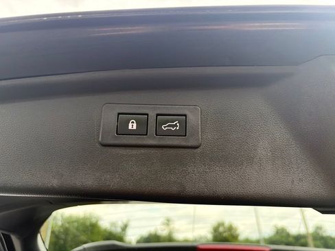 Used 2024 Subaru Outback Limited AWD/4WD image 35