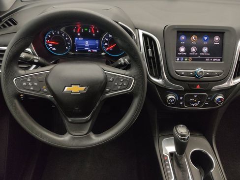 Used 2020 Chevrolet Equinox LT w/ LPO, Floor Liner Package image 22