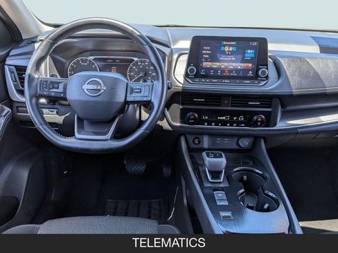 Used 2025 Nissan Rogue SV FWD image 13