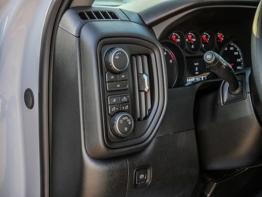 New 2026 Chevrolet Silverado 2500 Custom w/ Custom Value Package AWD/4WD image 36