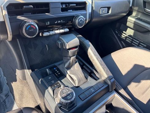 Used 2024 Toyota Tacoma TRD Off-Road AWD/4WD image 23