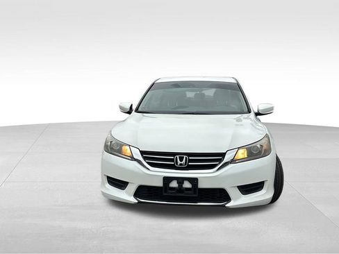 Used 2013 Honda Accord LX image 2