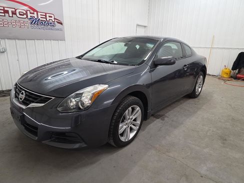 Used 2013 Nissan Altima 2.5 S image 3