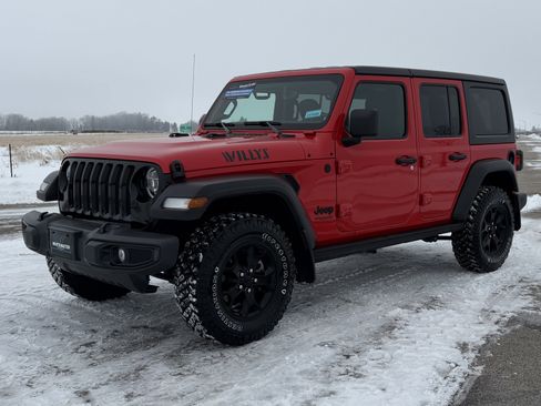 Used 2022 Jeep Wrangler Unlimited Sport image 2