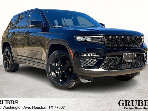 Used 2024 Jeep Grand Cherokee Limited w/ Black Appearance Package image 1