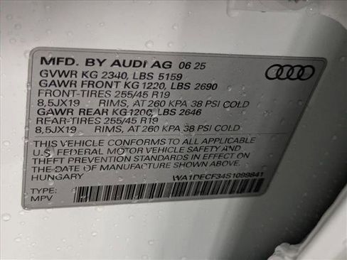 New 2025 Audi Q3 2.0T Premium image 19
