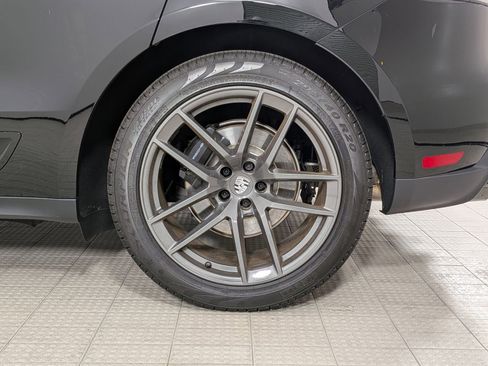 Used 2026 Porsche Macan AWD/4WD image 26