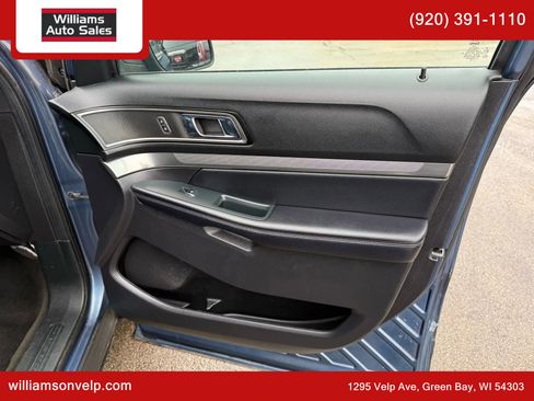 Used 2018 Ford Explorer XLT w/ Equipment Group 202A image 16