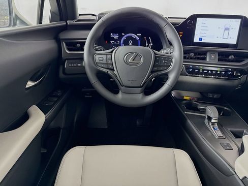 New 2026 Lexus UX 300h FWD image 19