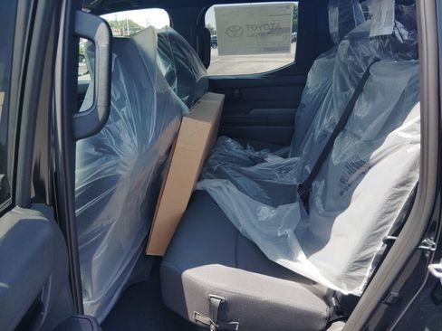 New 2026 Toyota Tacoma SR5 AWD/4WD image 7