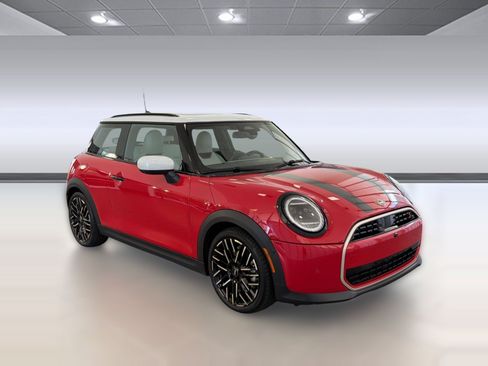 Used 2025 MINI Cooper S FWD image 7
