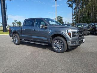 New 2025 Ford F150 Lariat w/ Equipment Group 502A High video 2