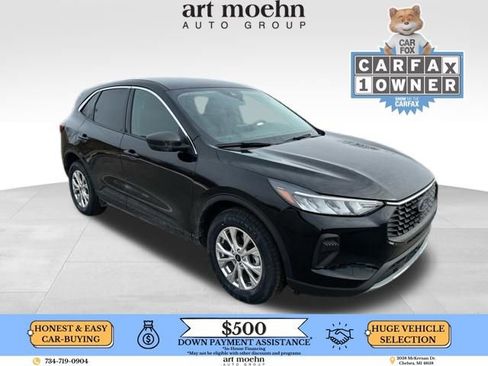 Used 2023 Ford Escape Active image 1