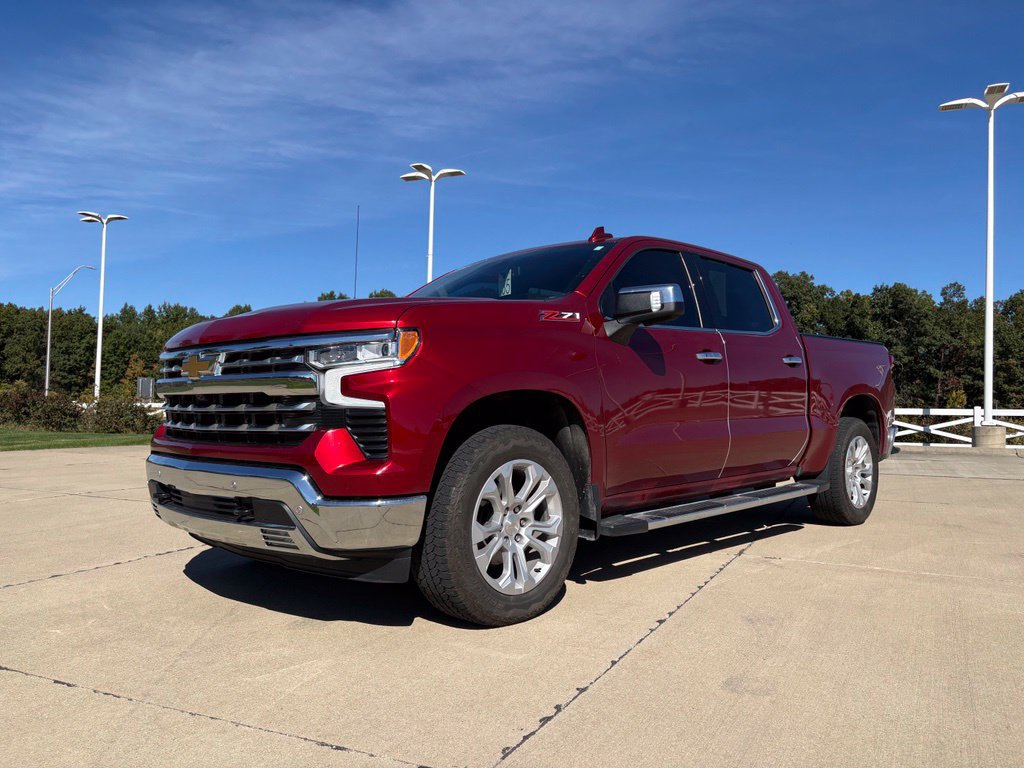 Used 2023 Chevrolet Silverado 1500 LTZ AWD/4WD image 1