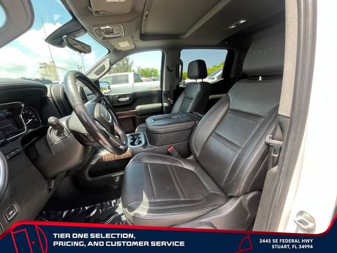 Used 2020 GMC Sierra 1500 Denali w/ Technology Package RWD image 9