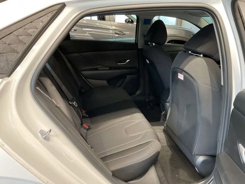 New 2026 Hyundai Elantra SE w/ Cargo Package FWD image 18