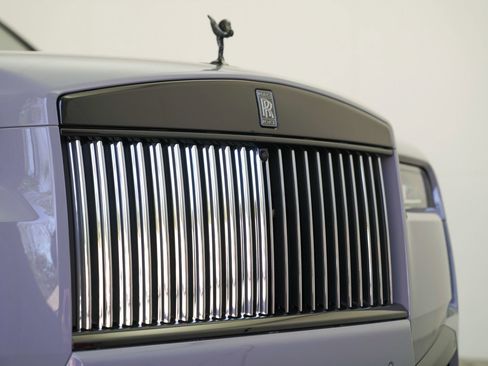 New 2026 Rolls-Royce Cullinan Black Badge image 9