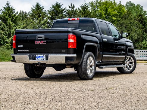 Used 2015 GMC Sierra 1500 SLT w/ SLT Crew Cab Value Package AWD/4WD image 8