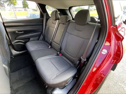 Certified 2026 Hyundai Tucson SE FWD image 28