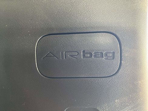 Used 2025 RAM ProMaster 2500 w/ Convenience Group image 5