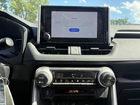 Certified 2024 Toyota RAV4 LE AWD/4WD image 2