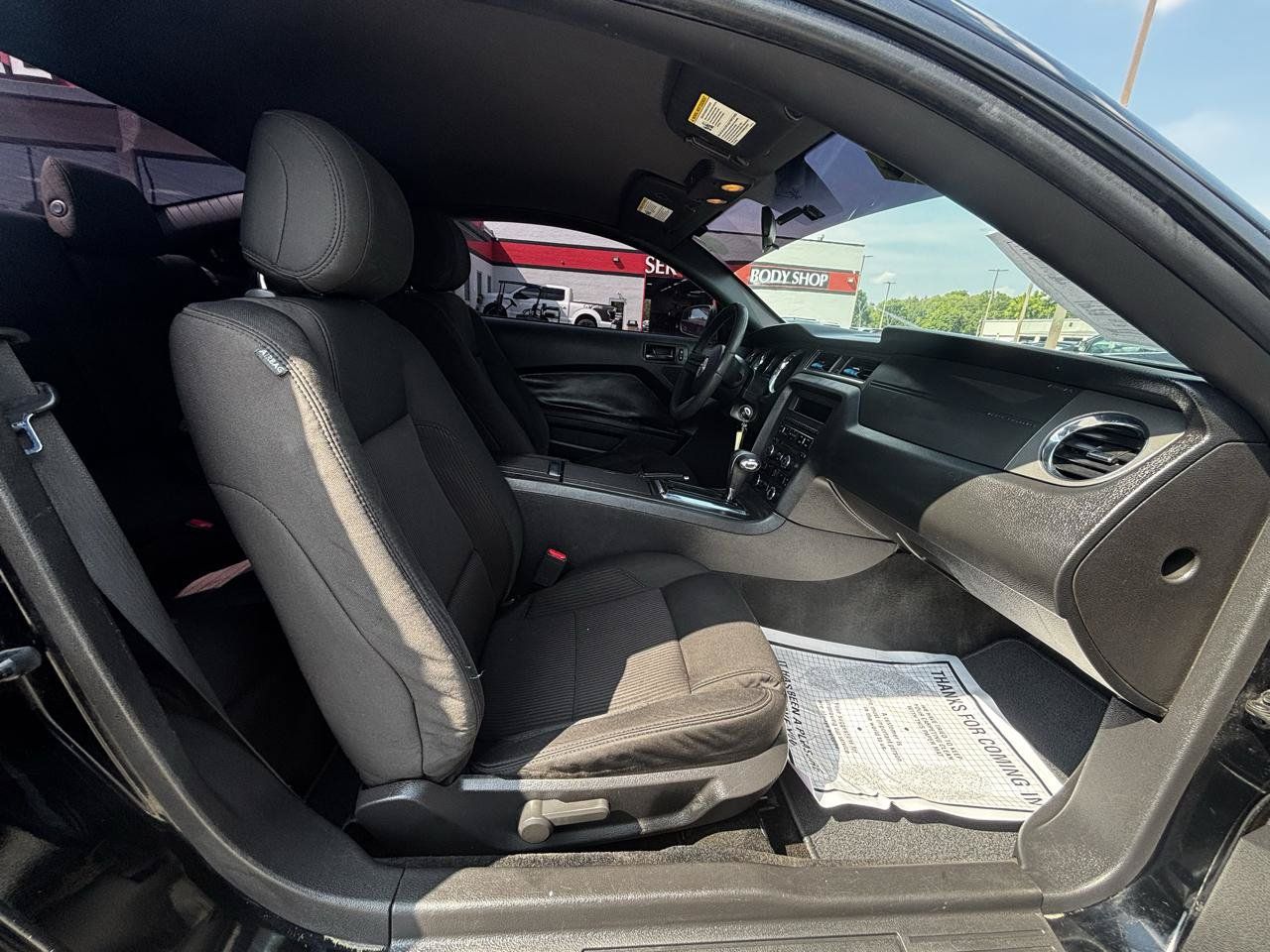 Used 2012 Ford Mustang Coupe RWD image 10