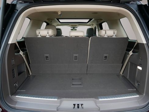 Used 2023 Lincoln Navigator Reserve image 12