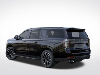 New 2026 Chevrolet Suburban RST w/ Comfort Package AWD/4WD video 3