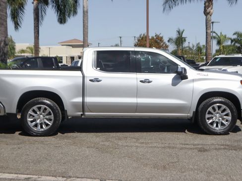 Used 2022 Chevrolet Silverado 1500 LTZ w/ LTZ Premium Package AWD/4WD image 10