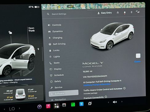 Used 2025 Tesla Model Y Long Range RWD image 18