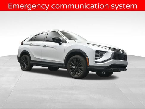 Used 2024 Mitsubishi Eclipse Cross LE AWD/4WD image 16