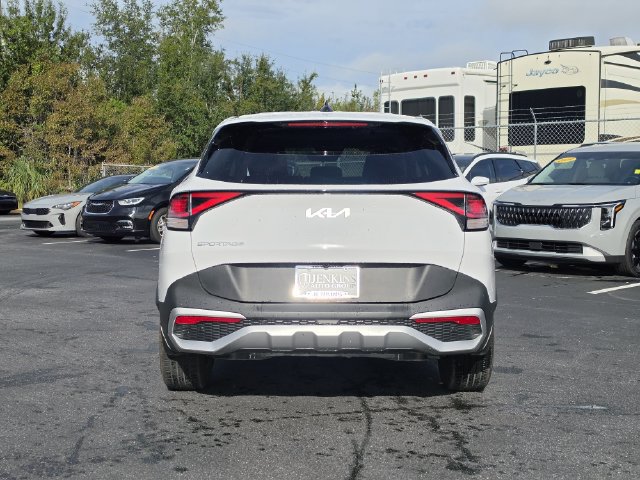Used 2025 Kia Sportage EX FWD image 8