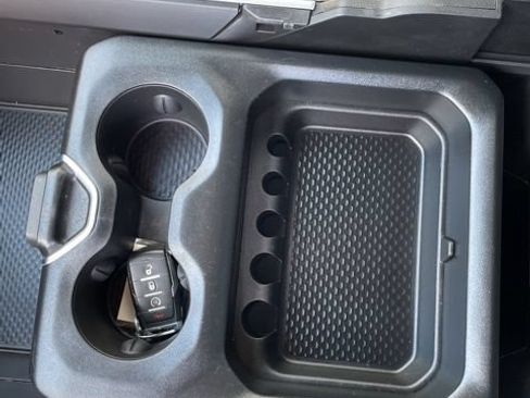 Used 2022 RAM 1500 Big Horn AWD/4WD image 12