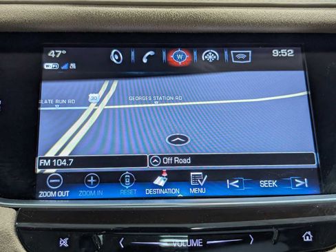 Used 2018 Cadillac XT5 Platinum w/ Driver Assist Package AWD/4WD image 26