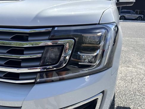 Used 2021 Ford Expedition Limited w/ Cargo Package AWD/4WD image 9
