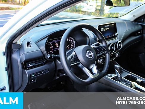 Used 2024 Nissan Sentra SV FWD image 27