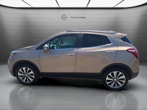 Used 2019 Buick Encore Preferred AWD/4WD image 7