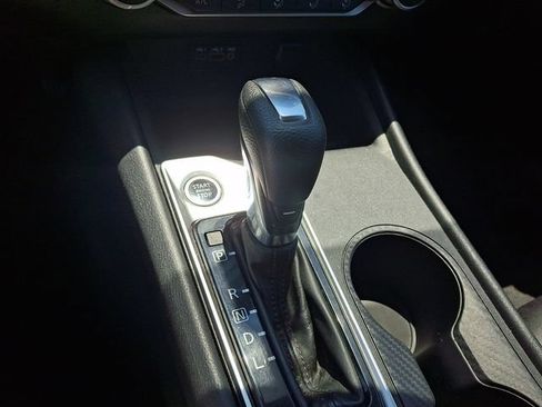 Used 2020 Nissan Altima 2.5 S FWD image 14